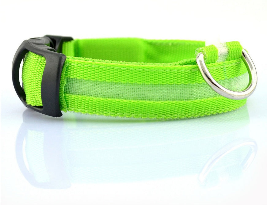 Lysande justerbart LED-halsband för hundar och katter– lysande, blinkande (glow in the dark)